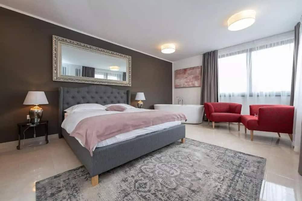 Plitvice Falls Cottage - Elegant Room near Plitvice Lakes in Smoljanac, Plitvicer Seen