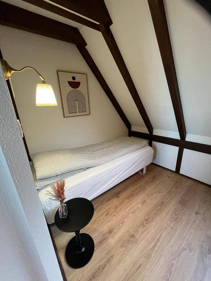 Gîte pour 5 personnes, avec vue et piscine ainsi que terrasse et jardin à Lembach - 3