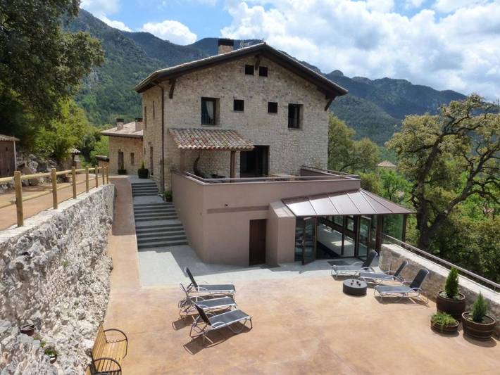 Casa rural para 6 personas, con Balcón y Terraza además de Jardín y Piscina en Vilada