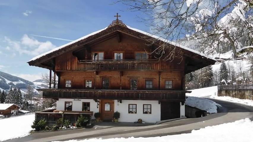 Bauernhof für 9 Personen, mit Terrasse und Garten