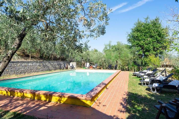Villa pour 22 personnes, avec Balcon et Jardin à Montevarchi