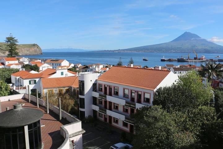 Location de vacances pour 4 personnes, avec terrasse à Horta - 4