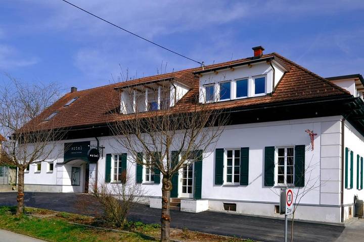 Ferienwohnung für 3 Personen, mit Garten