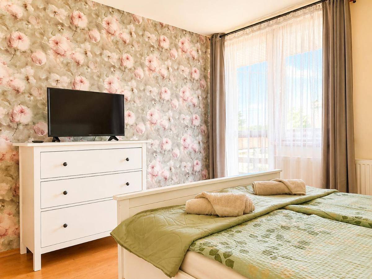 Cały apartament, Árpád Apartman - 3 Bedroom Family Apartment with Parking in Hajdúszoboszló, Hajdúszoboszlói járás