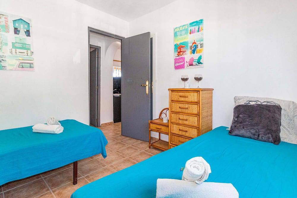 Mooi huis in Velilla-Taramay met Wifi in Ítrabo, Costa Tropical