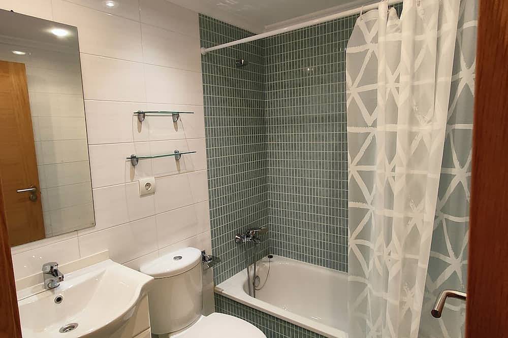 Apartamento entero, Piso nuevo alquiler en Luanco in Luanco, Gozón