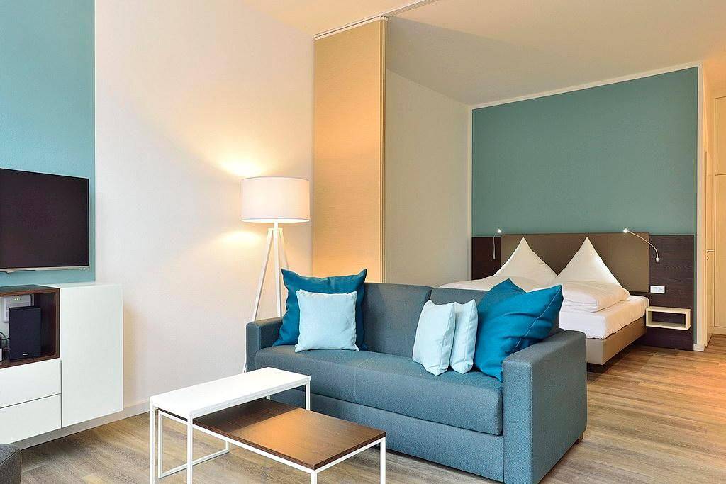 Ganze Wohnung, Modernes Ferienapartment am Strand mit Ost-Terrasse - Meeresrauschen inklusive! in Wangerooge