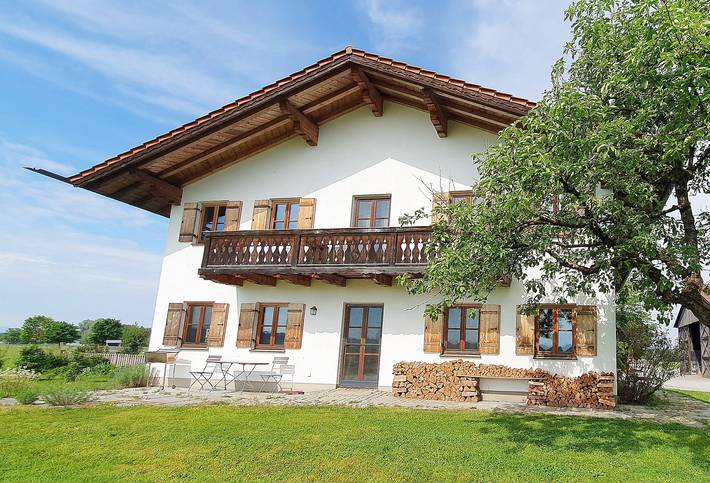 Ganze Ferienwohnung, Springerhof - Ferienwohnung Benedikt, 70 qm, Südbalkon, 2 Schlafzimmer in Schechen, Landkreis Rosenheim