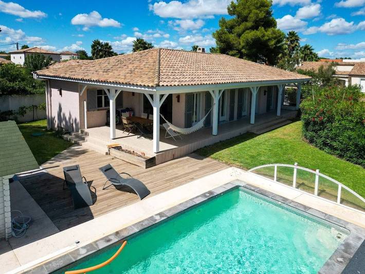 Villa pour 6 personnes, avec Terrasse ainsi que Jardin et Piscine à Agde