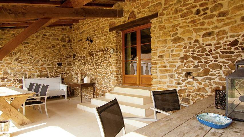 Maison de vacances pour 5 personnes, avec piscine ainsi que terrasse et jardin, animaux acceptés