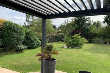 Location de vacances pour 7 personnes, avec terrasse et jardin à Sucé-sur-Erdre