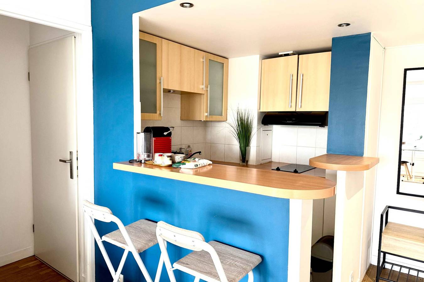 Apartamento entero, Bright apartment with views of Montmartre in Clichy, Altos del Sena