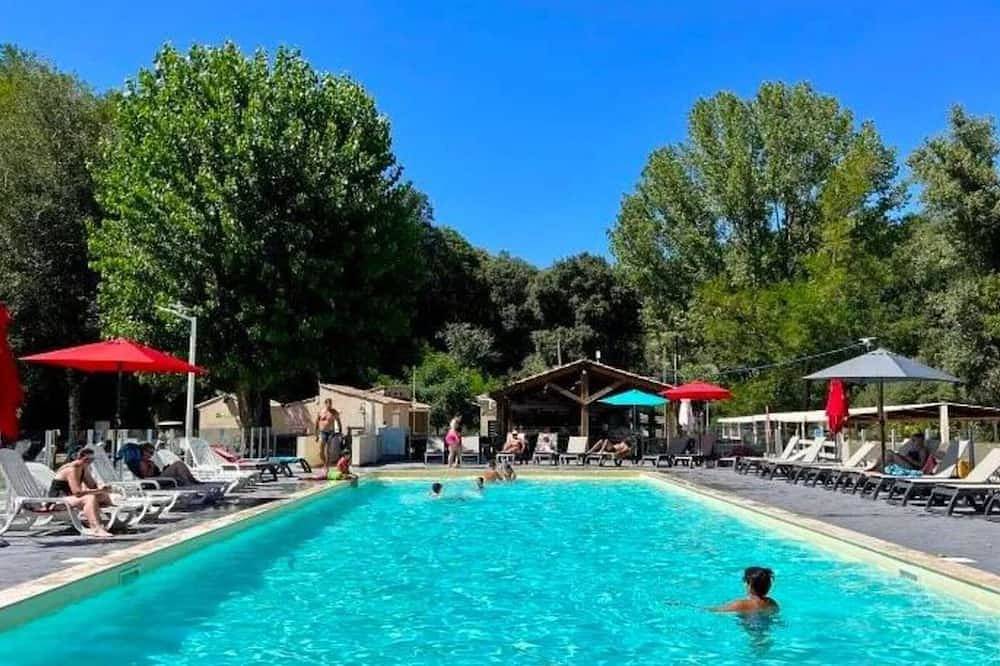Gemütliches Mobilheim mit Terrasse in Mialet, 4 Personen in Mialet, Cevennen