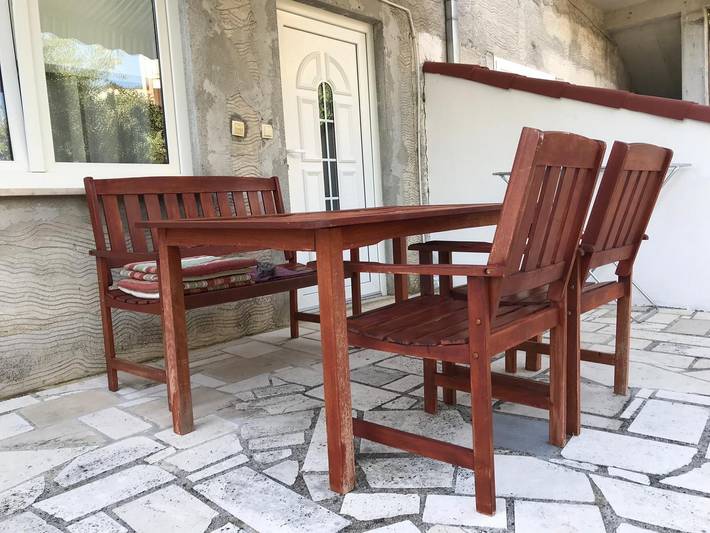 Ferienwohnung für 4 Personen, mit Garten in Poljica