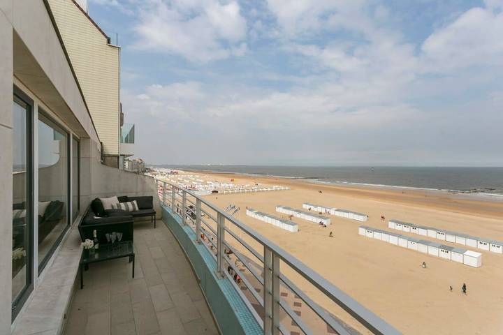Ferienwohnung für 8 Personen, mit Balkon/Terrasse und Meerblick sowie Terrasse in Knokke-Heist - 2