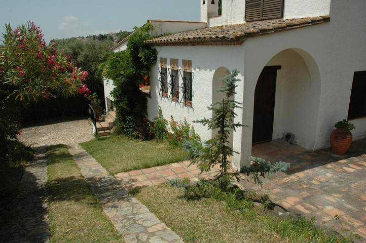 Casa rural para 8 personas, con vistas y jardín, Se admiten mascotas en Platja d'Aro - 4
