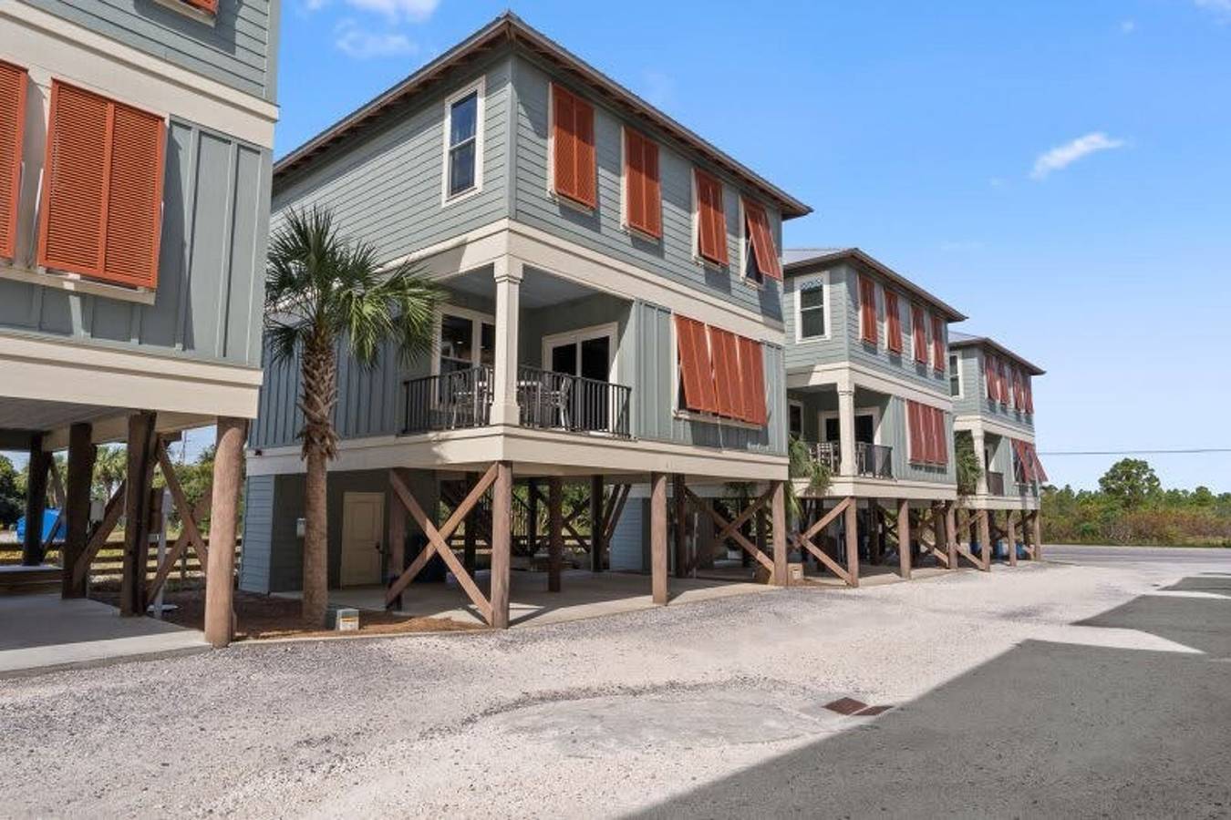 Hammock Dunes Beachside Cottage in Romar Beach, Orange Beach