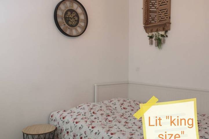 Entire apartment, 1 Bedroom Apartment in Aubenas in Aubenas, Ardèche