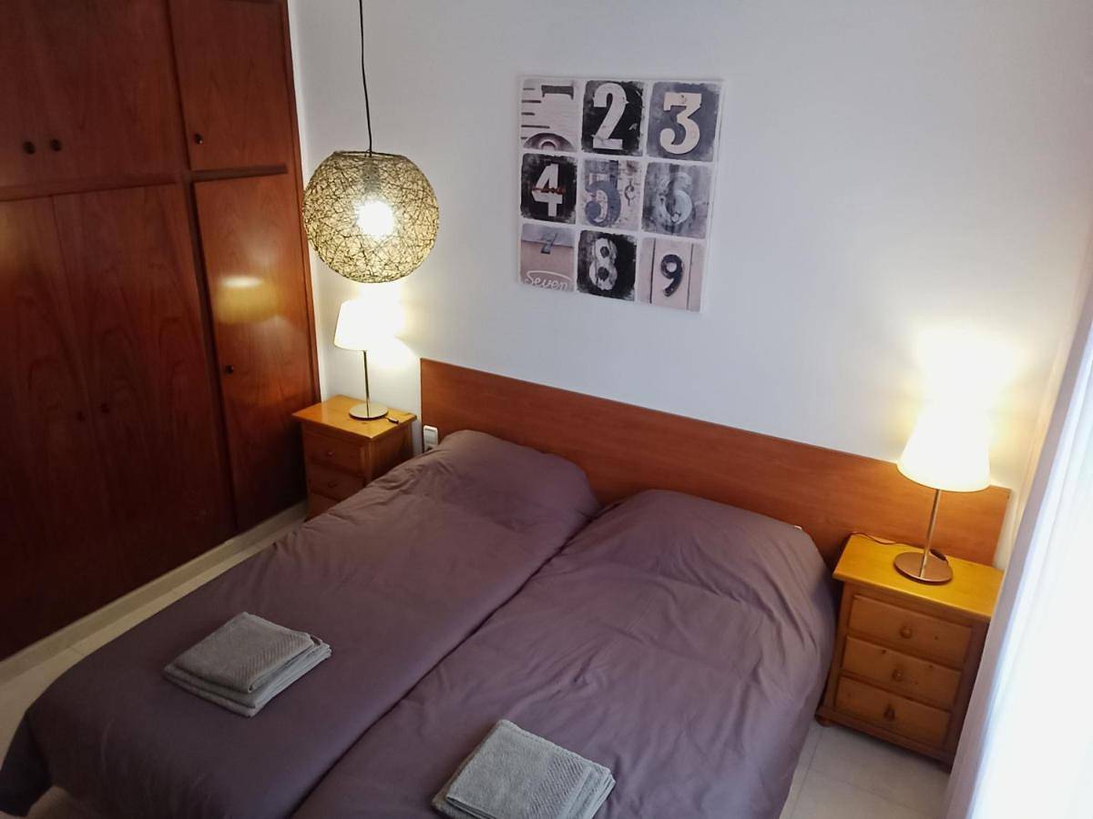 Apartamento inteiro, Three-Bedroom Apartment in Platja de Ribes Roges (Vilanova i la Geltrú), Vilanova i la Geltrú