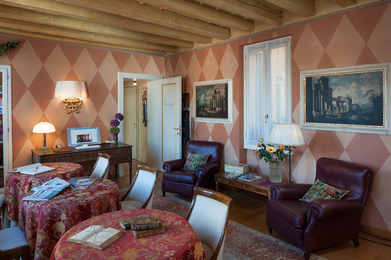 Albergo a gestione familiare per 2 persone in Centro Storico di Verona, Verona