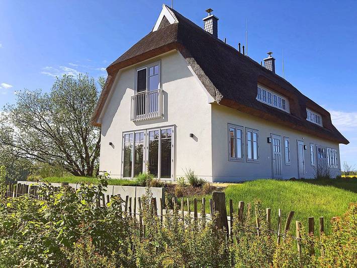 Ferienhaus mit Meerblick für 6 Personen, mit Terrasse und Sauna sowie Seeblick und Ausblick