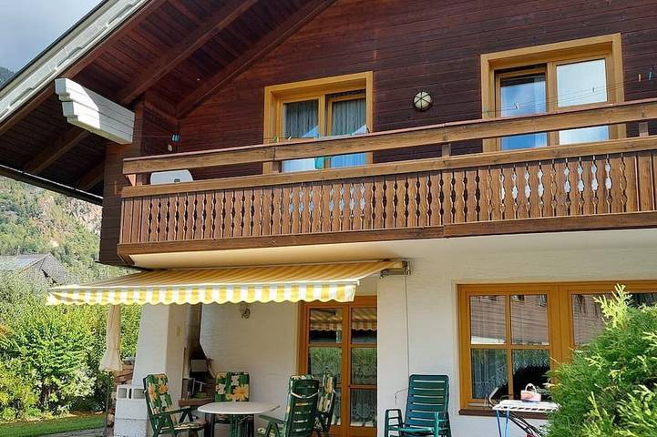 Ferienhaus für 6 Personen, mit Sauna und Balkon sowie Garten