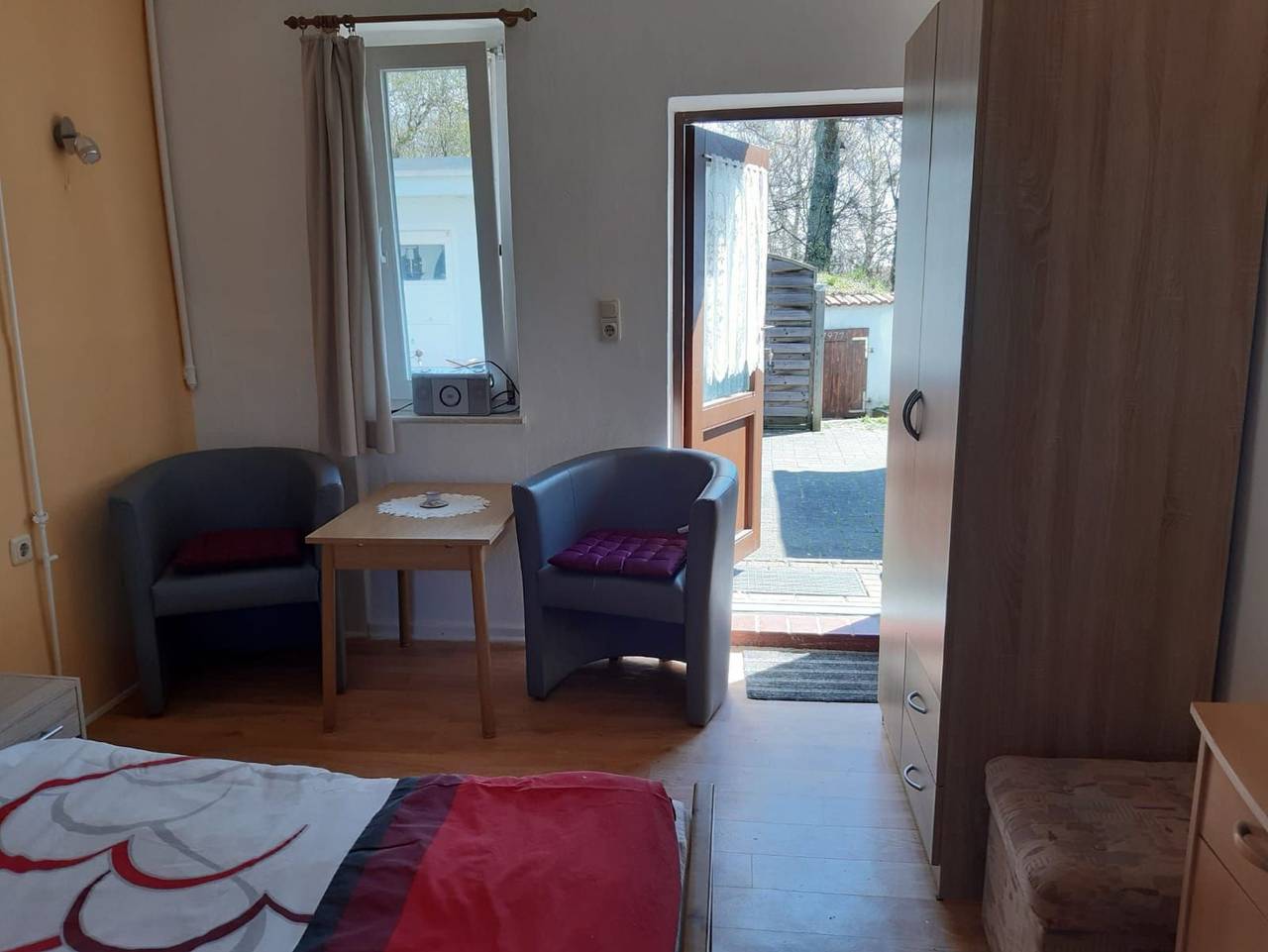 Ganze Ferienwohnung, Ferienzimmer Beljan in Althagen, Ahrenshoop