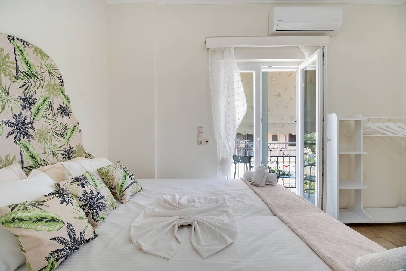 Zimmer 'M3 Room' mit Gemeinschaftspool, Wlan und Klimaanlage in Nikiana, Alexandros