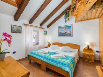 Apartament Wakacyjny dla 5 osoby w Cres, Cres (wyspa), Zdjęcie 2