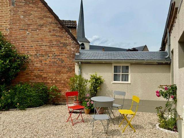 Location de vacances pour 4 personnes, avec terrasse, animaux acceptés à Saint-Viâtre - 3