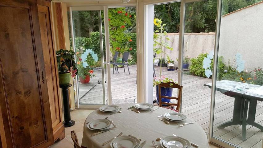 Location de vacances pour 2 personnes, avec jardin et terrasse à Périgny - 4