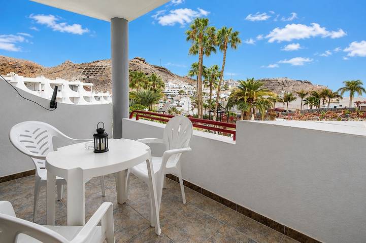 Ganze Wohnung, Ferienwohnung für 3 Personen mit Pool in Playa del Cura, Mogán