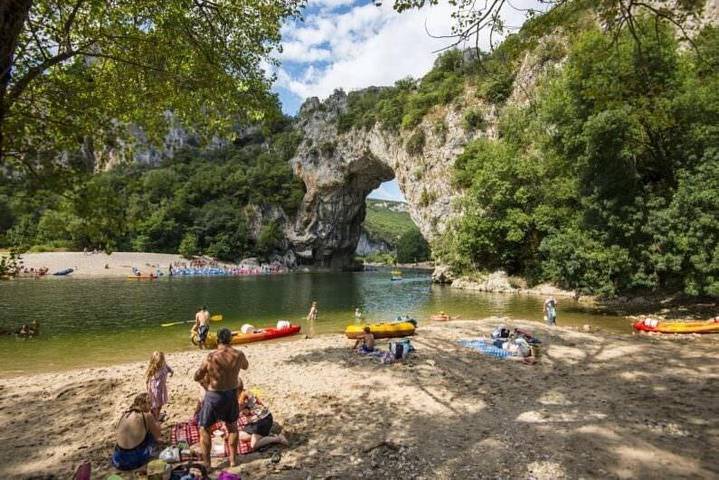 Location de vacances pour 4 personnes, avec jardin et vue, animaux acceptés à Saint-Marcel-d'Ardèche - 2