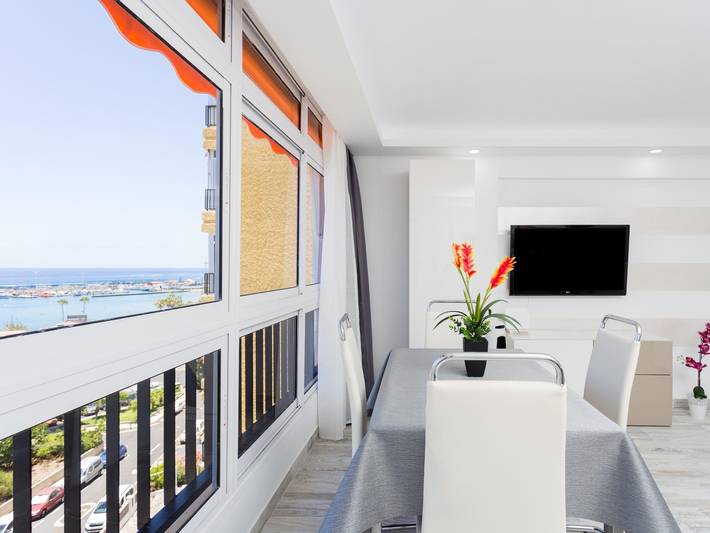 Gîte pour 5 personnes, avec vue sur l’océan, adapté aux familles à Los Cristianos - 2