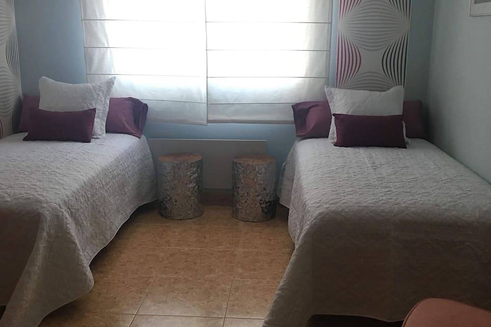 Magnifique Maison Dans Le Delta Del Ebro, Avec Wifi Privé, Piscine Et Parking in Terres de l'Èbre, Delta de l'Ebre