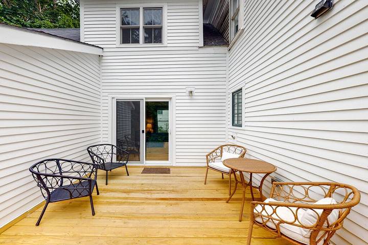 Gîte pour 2 personnes, avec terrasse dans Castine - 4