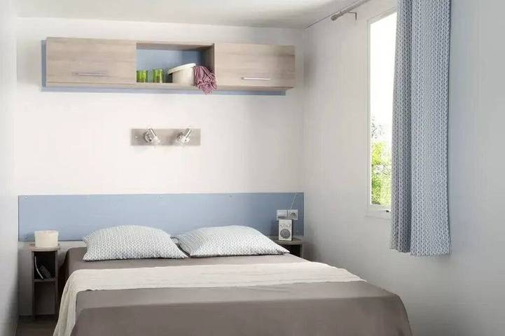 Mobil home pour 8 personnes dans Sandrans - 2