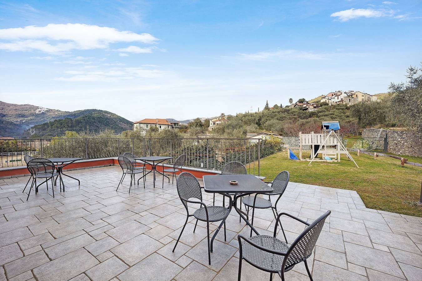 Agriturismo per 6 Persone in Andora, Alpi Liguri