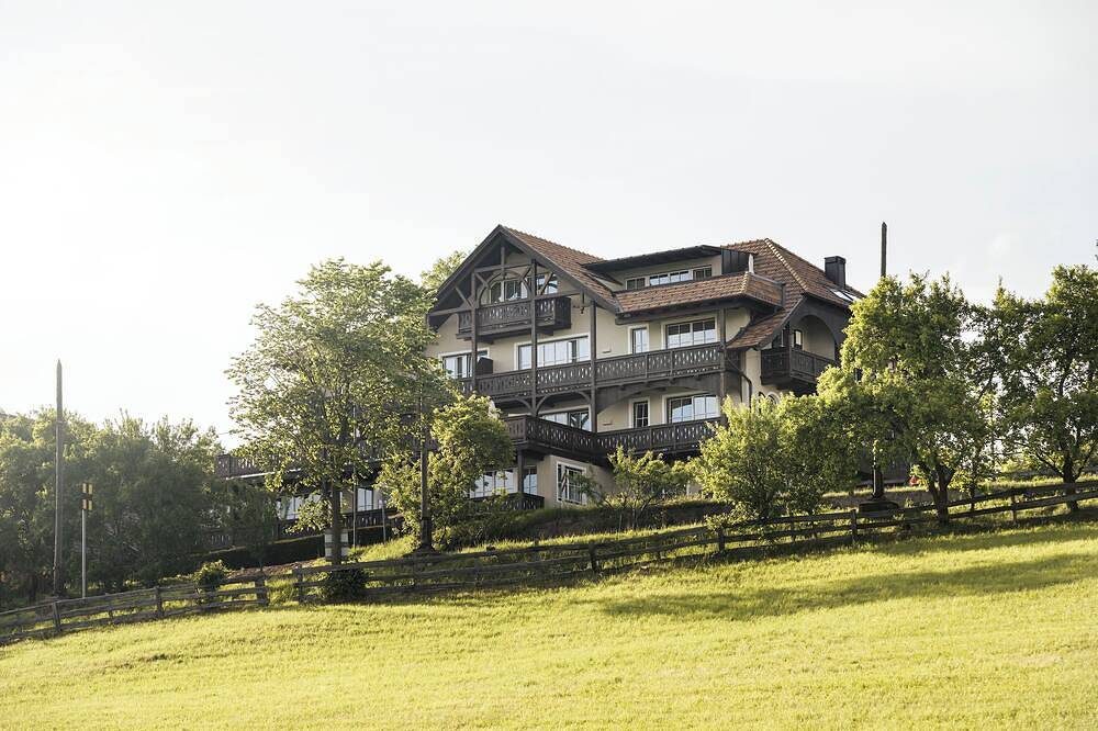 Ganze Wohnung, Bella Posta: Nigelnagelneues Apartment Allegra für reiselustige Familien in Oberbozen, Ritten