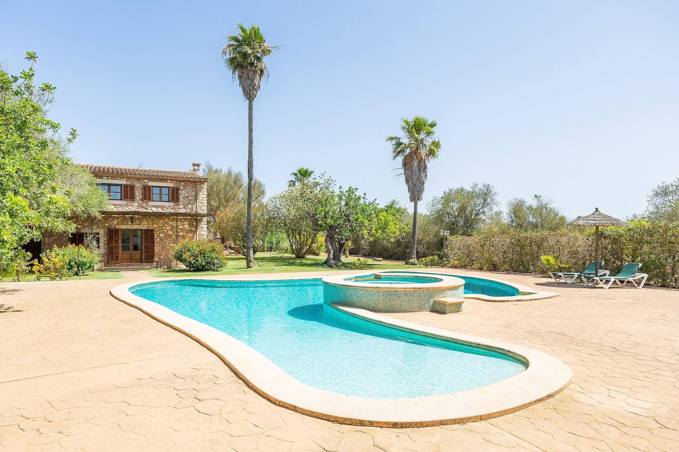 Finca "Mirabo Ramonet" mit Bergblick, Wlan, Pool, Garten & Terrasse in Son Negre, Felanitx
