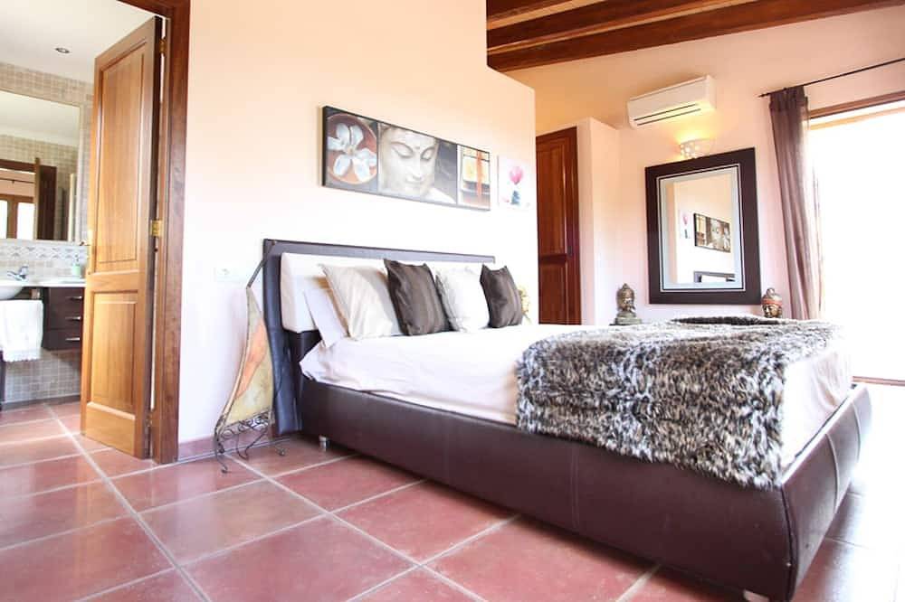 Villa Puerto Adriano mit privatem Pool und 5 Gehminuten vom Strand entfernt in El Toro, Calvià