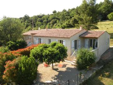 Gîte pour 5 personnes, avec jardin à Baudinard-sur-Verdon