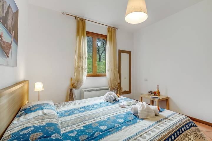 Gîte pour 4 personnes, avec terrasse et piscine, animaux acceptés à Monte Isola - 4