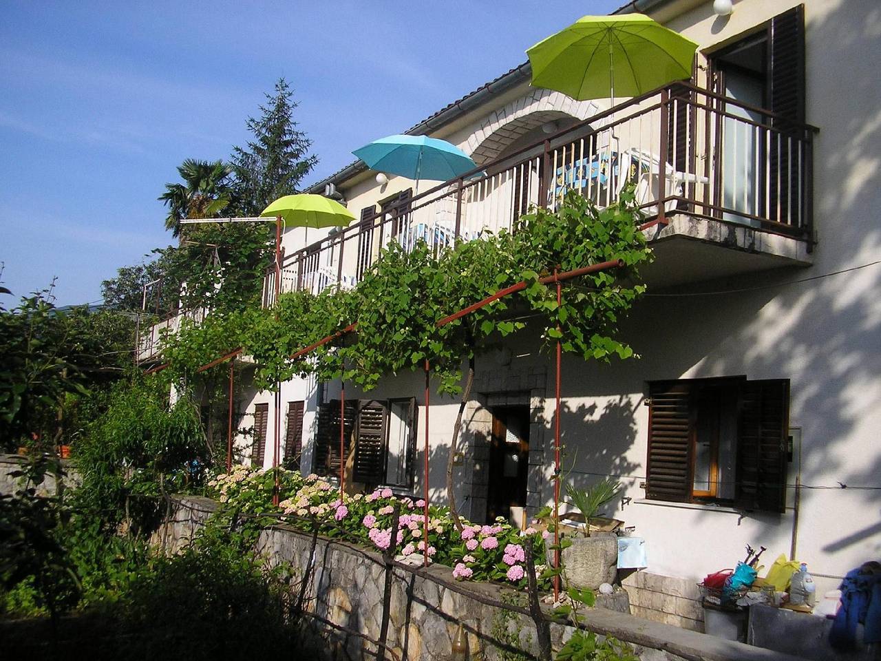 Ganze Ferienwohnung, Ferienwohnung mit Balkon und Terrasse in Icici, Opatija Riviera