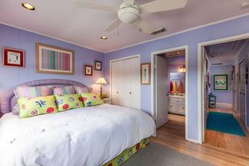 Vacation Home for 14 Guests in Galveston Island, Galveston, Picture 1