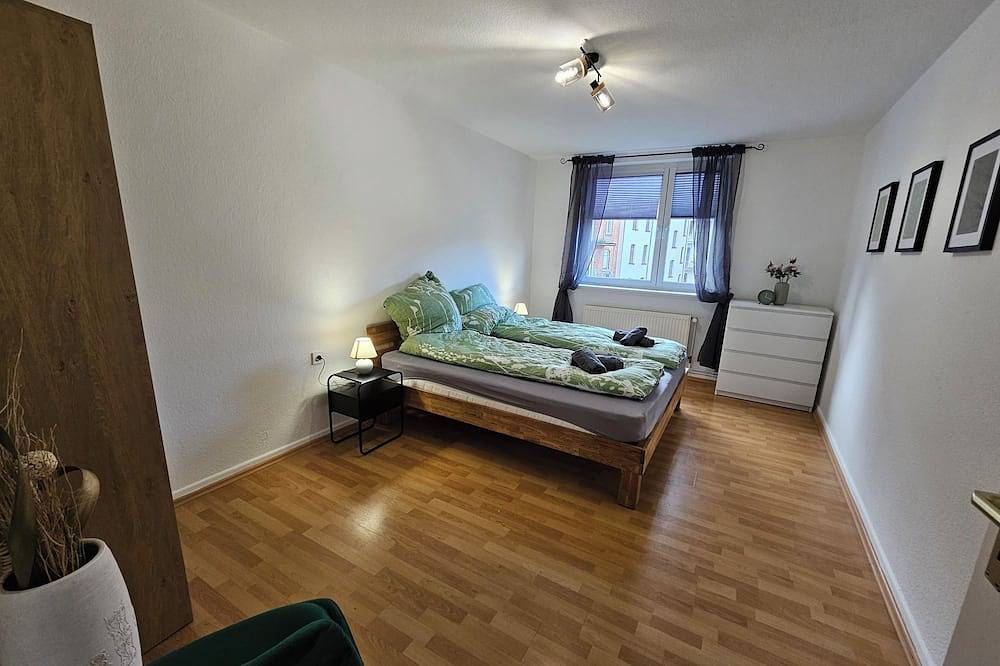 Geheel appartement, Large modern vacation apartment in Nord-Holland (Kassel), Kassel