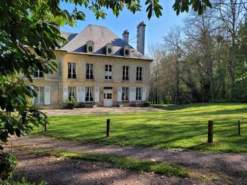 Chambre d’hôte pour 10 personnes, avec terrasse à Bretteville-sur-Odon