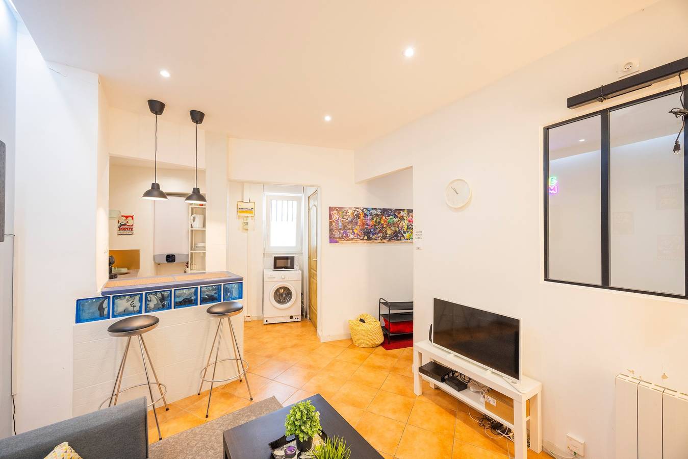 Ganze Wohnung, Apartment 'Arkade – Spielzimmer nahe Bahnhof' mit Wlan in Mülhausen, Mülhausen und Umgebung