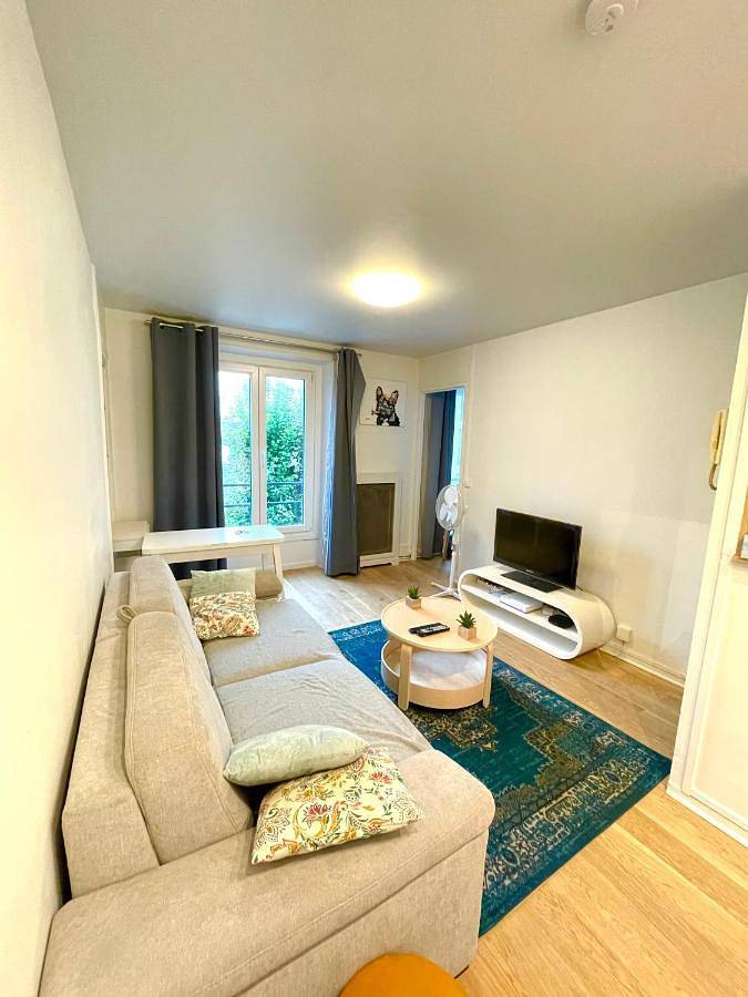Appartement entier, One-Bedroom Apartment in Gentilly, Val-de-Marne