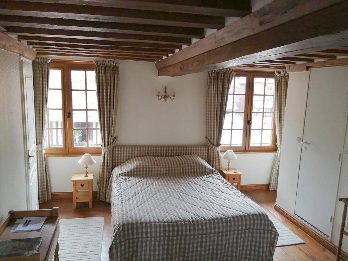 Aux Trois Damoiselles in Beuvron-en-Auge, Région de Lisieux